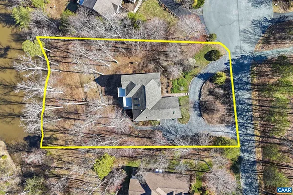 $649,000 | 24 Fleetwood Drive, Palmyra, VA 22963