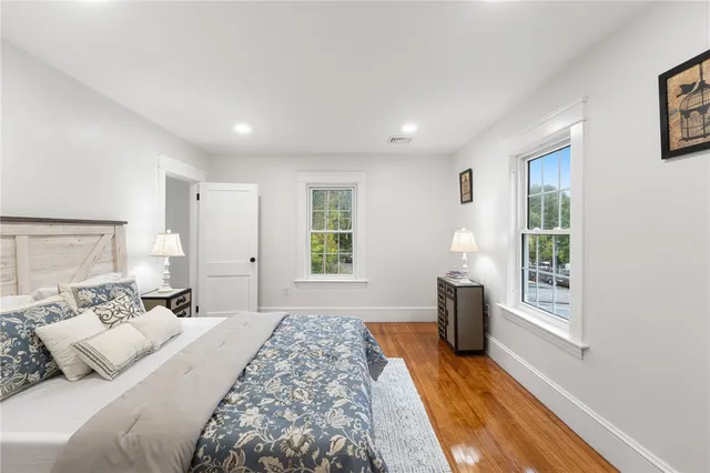 $549,900 | 784 Victory Highway, North Smithfield, RI 02896