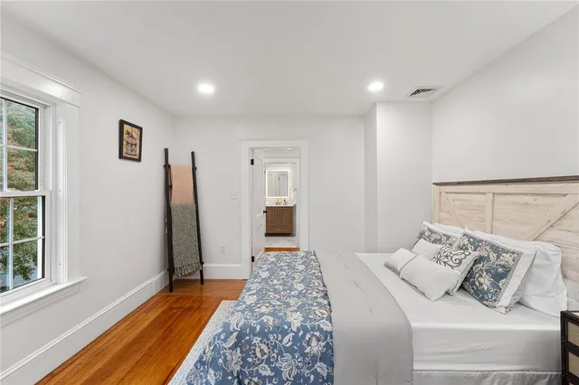 $549,900 | 784 Victory Highway, North Smithfield, RI 02896