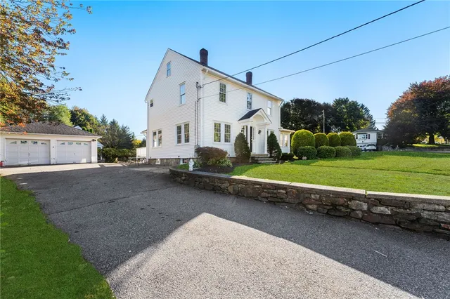 $549,900 | 784 Victory Highway, North Smithfield, RI 02896
