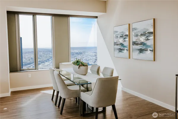 $10,475 | 1340 4th Avenue, Unit 5706, Seattle, WA 98101