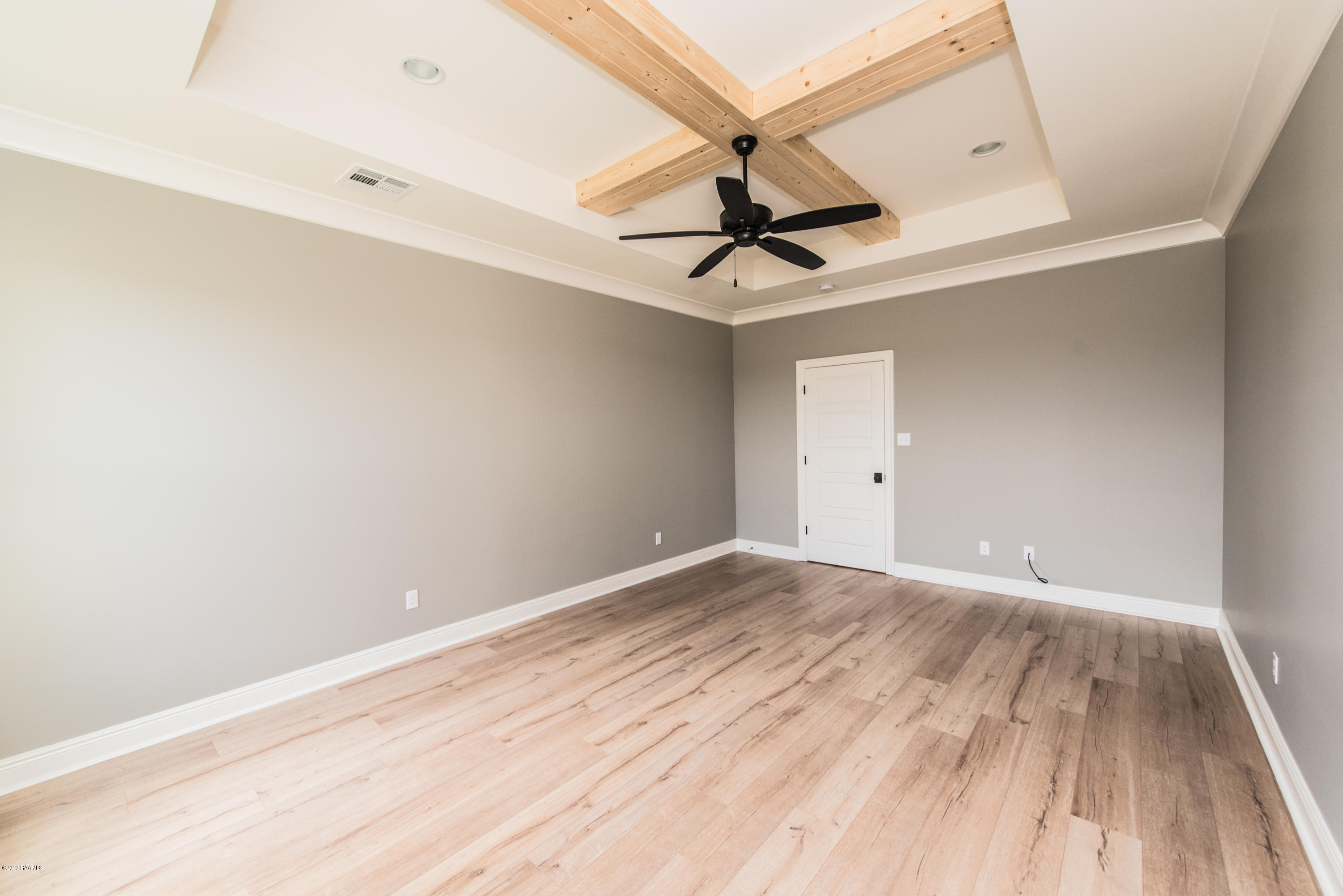 206 Whispering Meadows Road Broussard, LA 70518 - Photo 11 of 31 Gallery Image 11