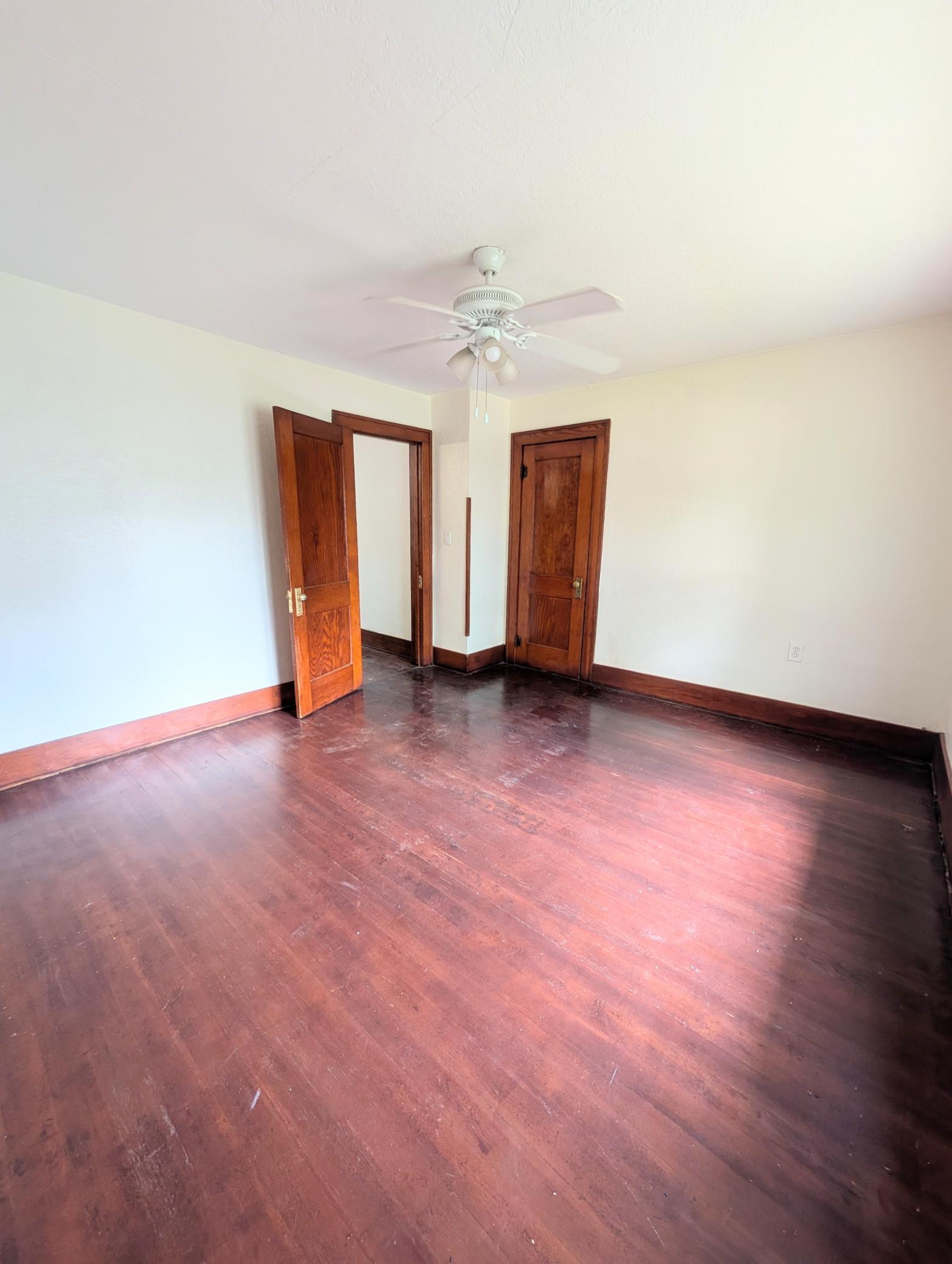 714 Main Street Emmons, MN 56029 - Photo 13 of 20