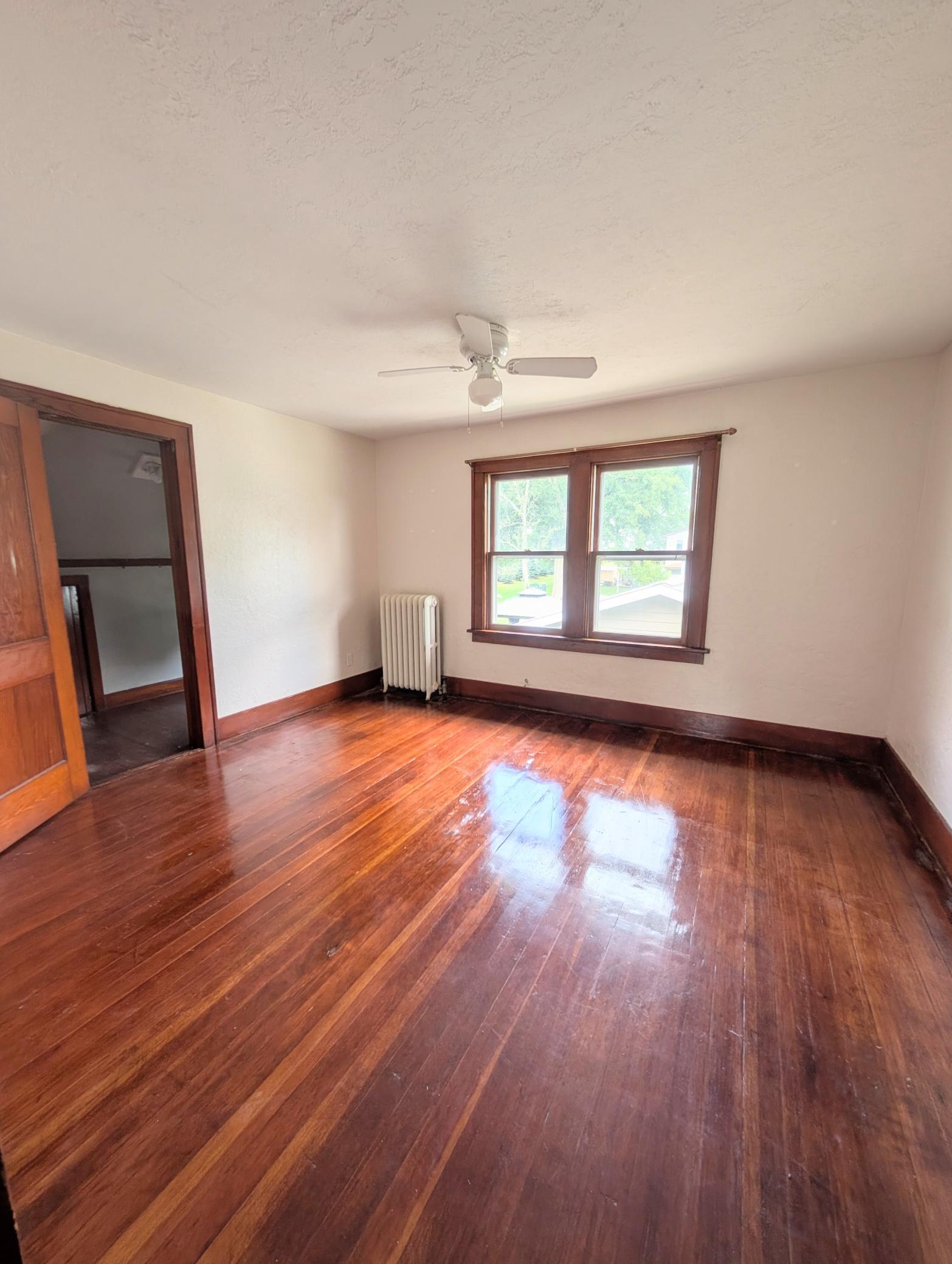 714 Main Street Emmons, MN 56029 - Photo 14 of 20