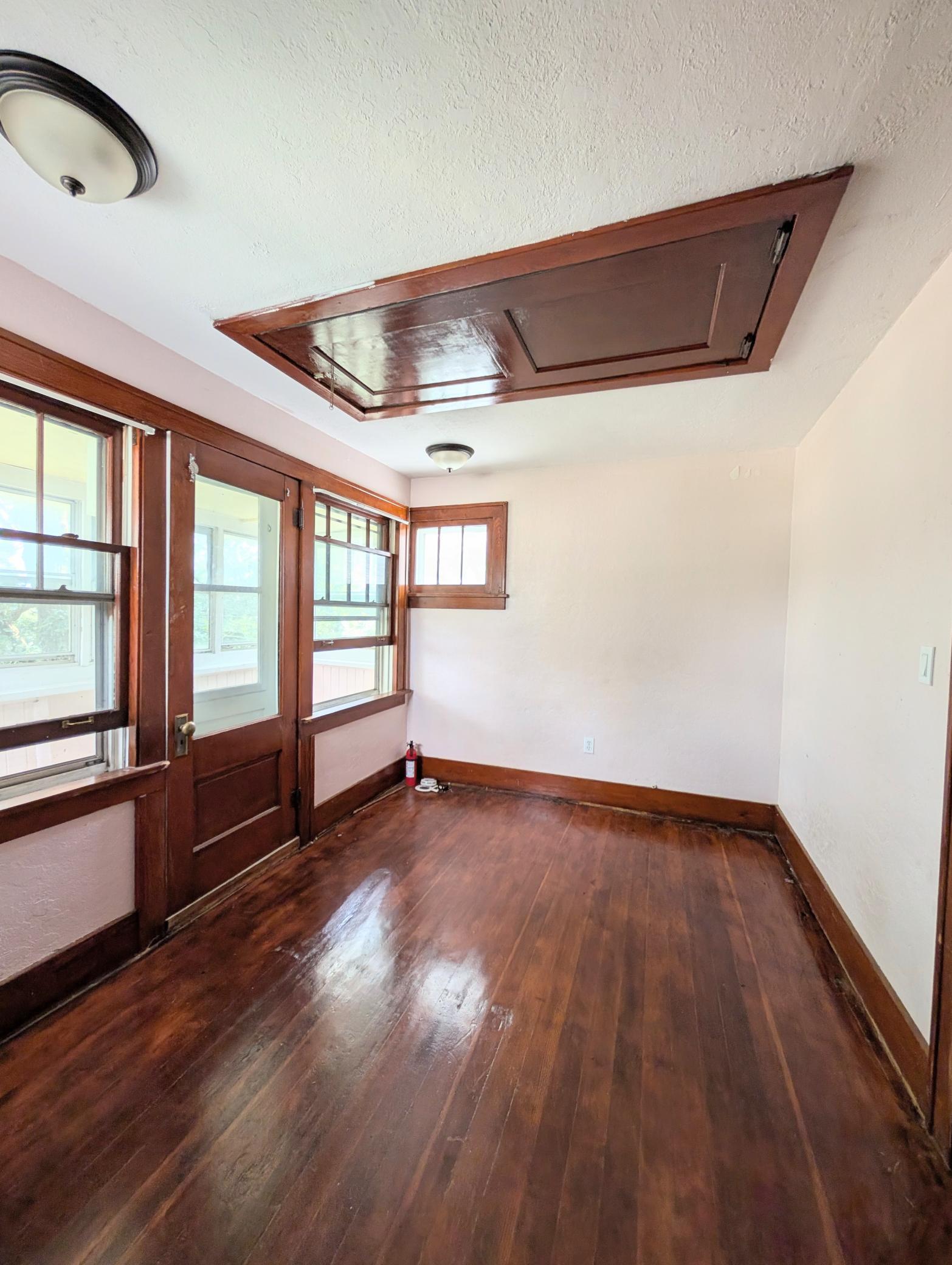 714 Main Street Emmons, MN 56029 - Photo 15 of 20