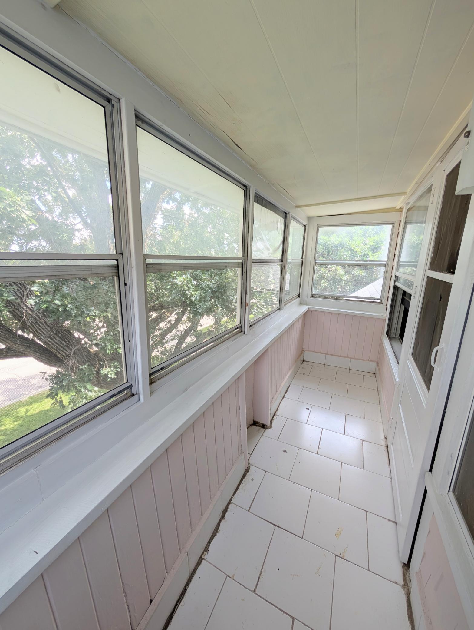 714 Main Street Emmons, MN 56029 - Photo 16 of 20