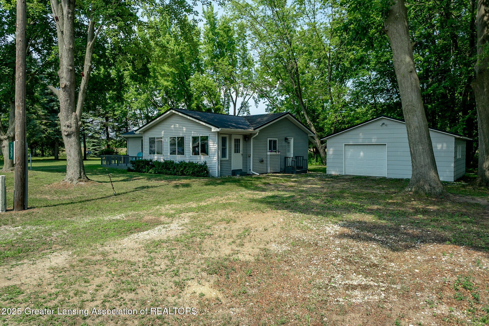 1337 Shepard Road Crystal, MI 48818 - Photo 11 of 55 25