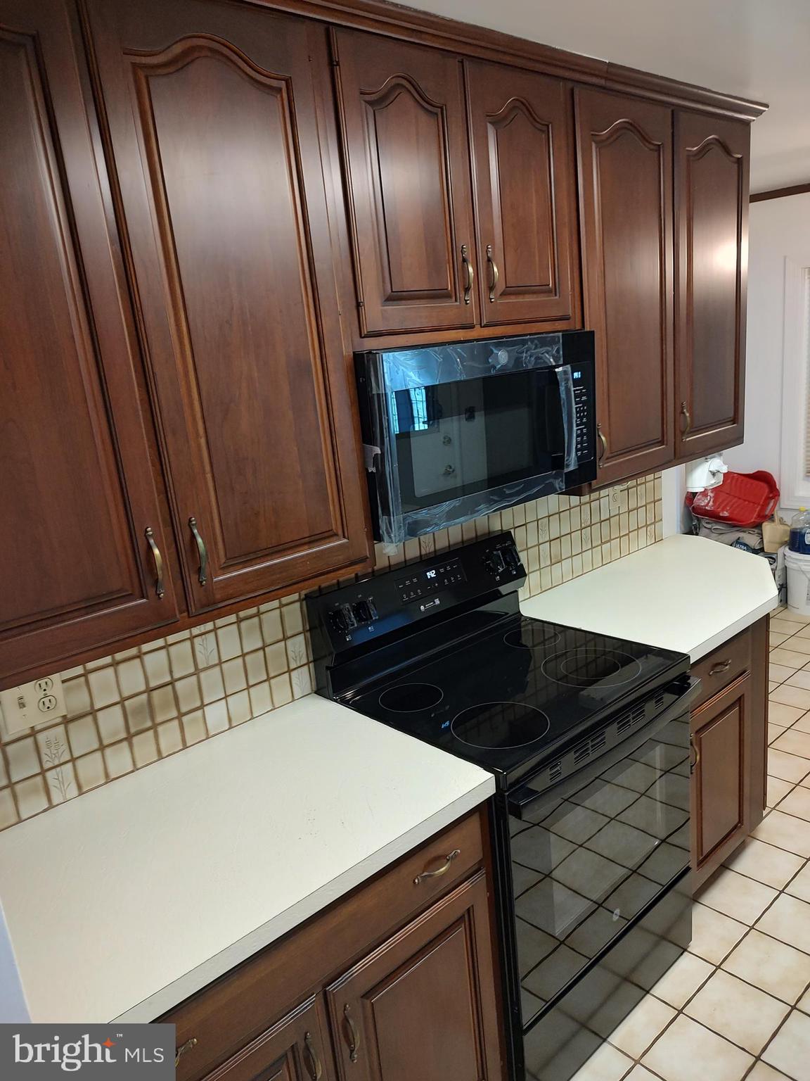 13217 Clifton Road Silver Spring, MD 20904 - Photo 4 of 31