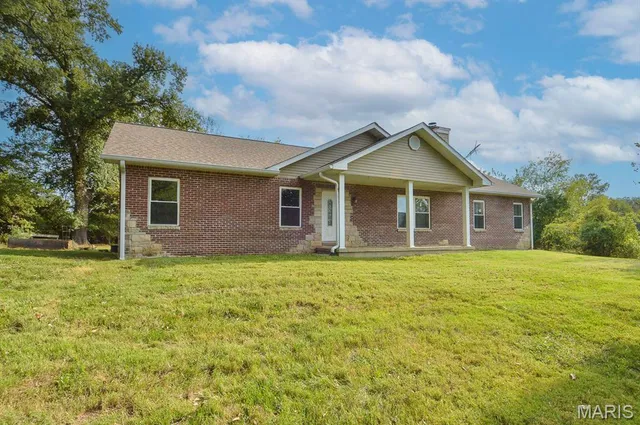 $150,000 | 6264 Roachtown Road, Millstadt, IL 62260