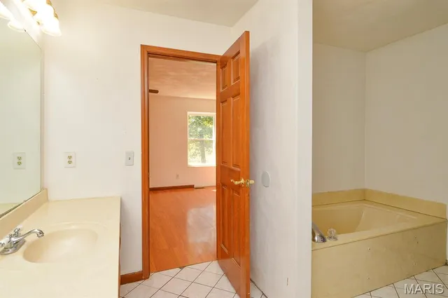 $150,000 | 6264 Roachtown Road, Millstadt, IL 62260