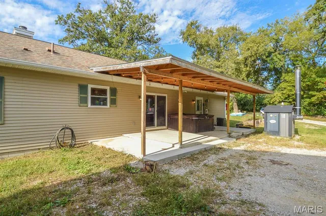 $150,000 | 6264 Roachtown Road, Millstadt, IL 62260