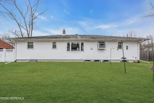 $485,000 | 107 Rivercrest Drive, Toms River, NJ 08753