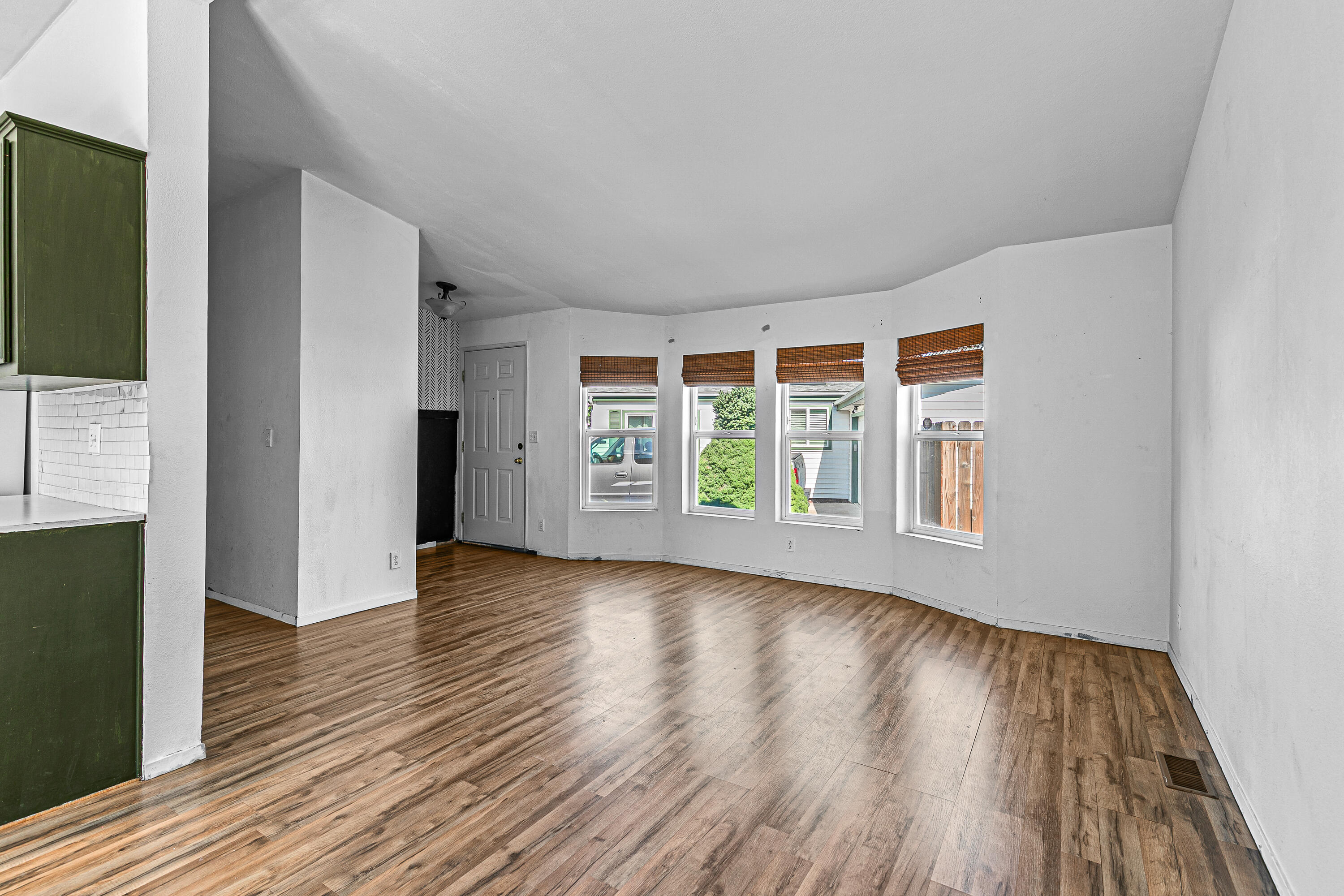 555 Freeman Road, Unit 67 Central Point, OR 97502 - Photo 7 of 39 1000020134