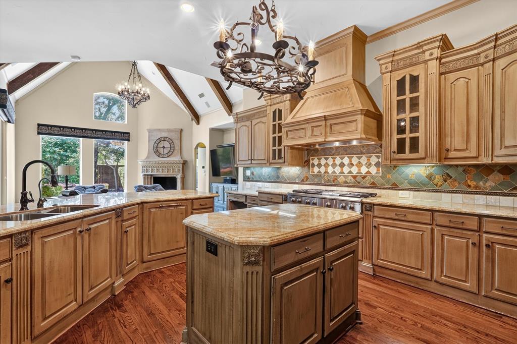 6032 Burgundy Road Dallas, TX 75230 - Photo 7 of 39 Gallery Image 7