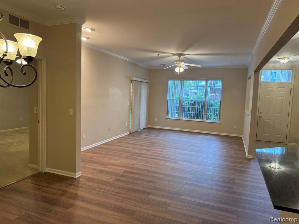 1708 Deepwood Circle Rochester, MI 48307 - Photo 12 of 26