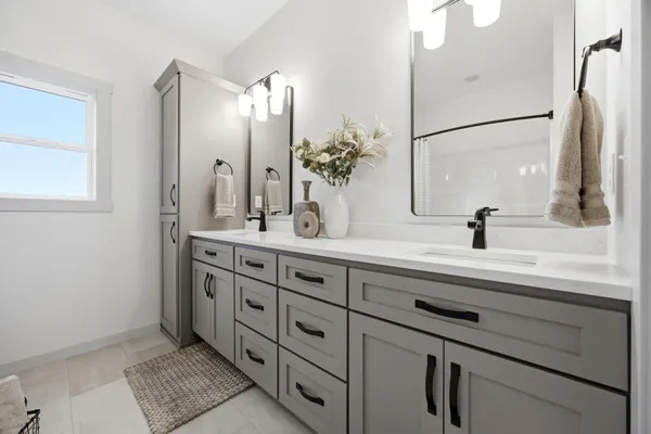 $649,900 | 4757 11th Street West, West Fargo, ND 58078