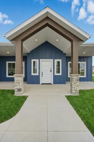$649,900 | 4757 11th Street West, West Fargo, ND 58078
