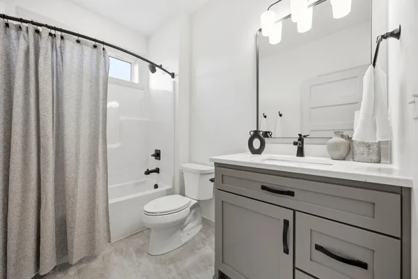 $649,900 | 4757 11th Street West, West Fargo, ND 58078