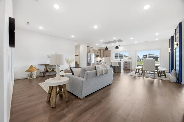 $649,900 | 4757 11th Street West, West Fargo, ND 58078