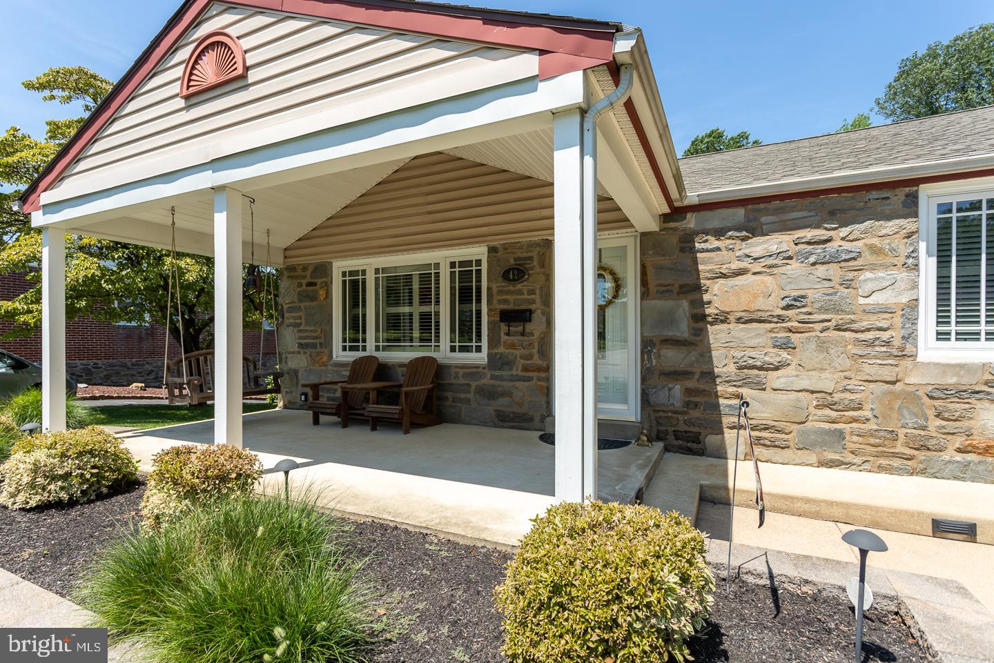 42 James Road Broomall, PA 19008 - Photo 2 of 35 Gallery Image 2