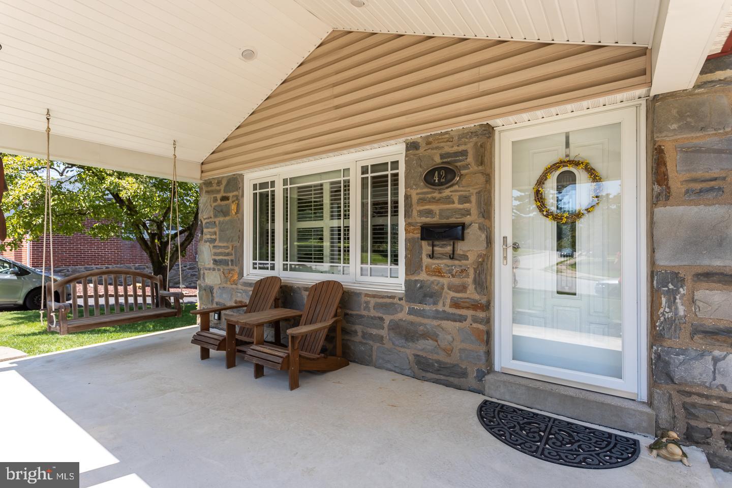42 James Road Broomall, PA 19008 - Photo 5 of 35 Gallery Image 5