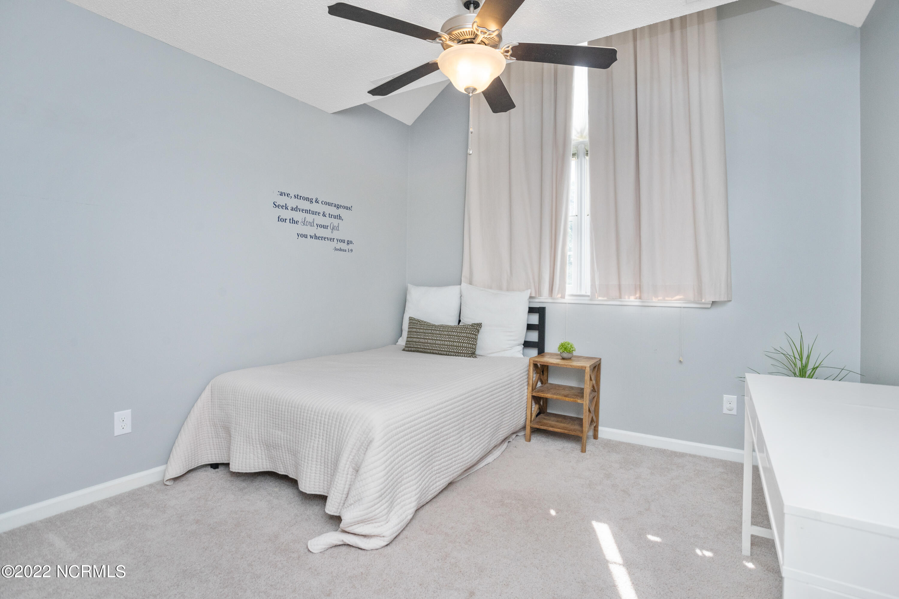 104 Bishops Gate Jacksonville, NC 28540 - Photo 32 of 40 104 Bishopsgate 16May2022_SB_07901