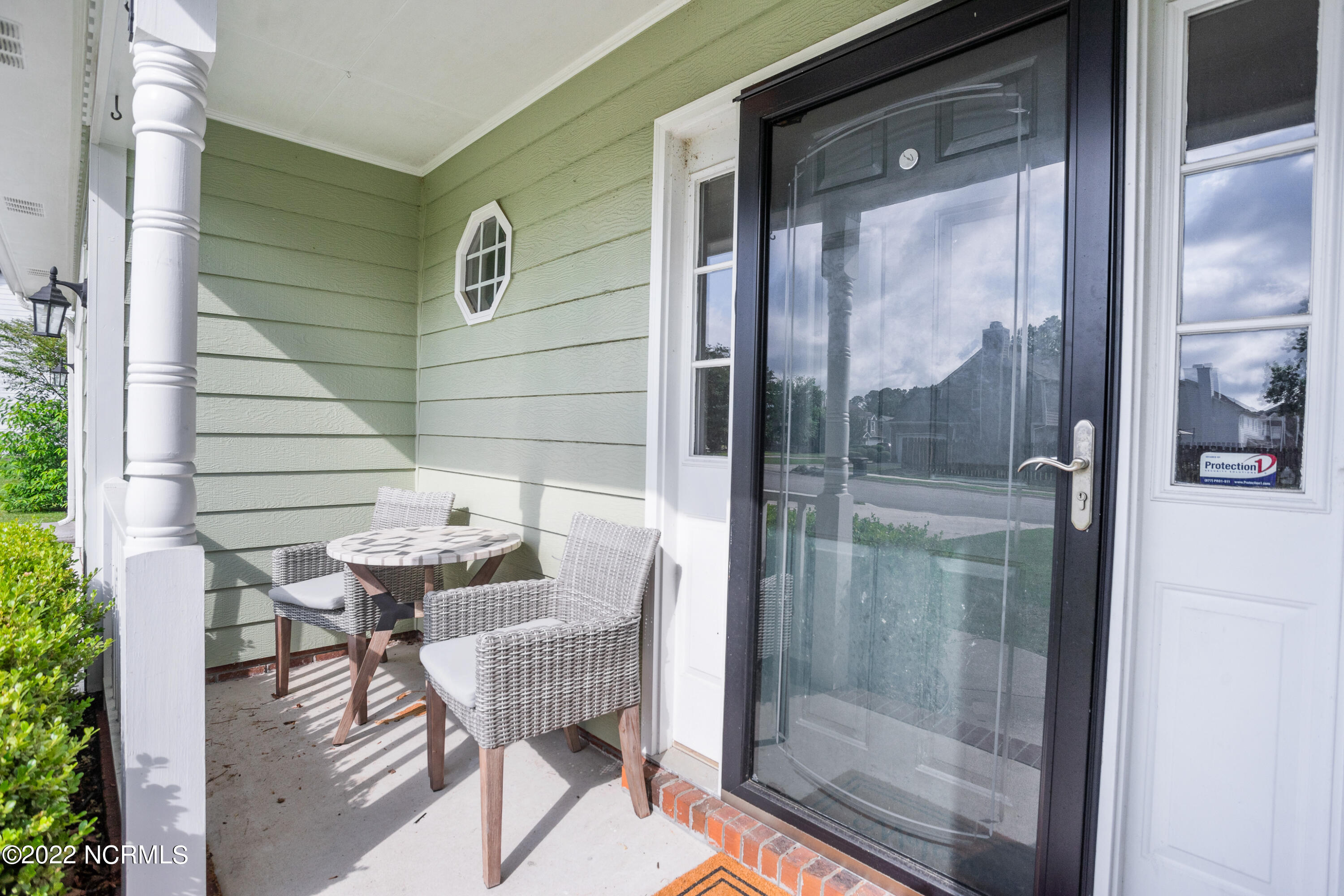 104 Bishops Gate Jacksonville, NC 28540 - Photo 5 of 40 104 Bishopsgate 16May2022_SB_07892