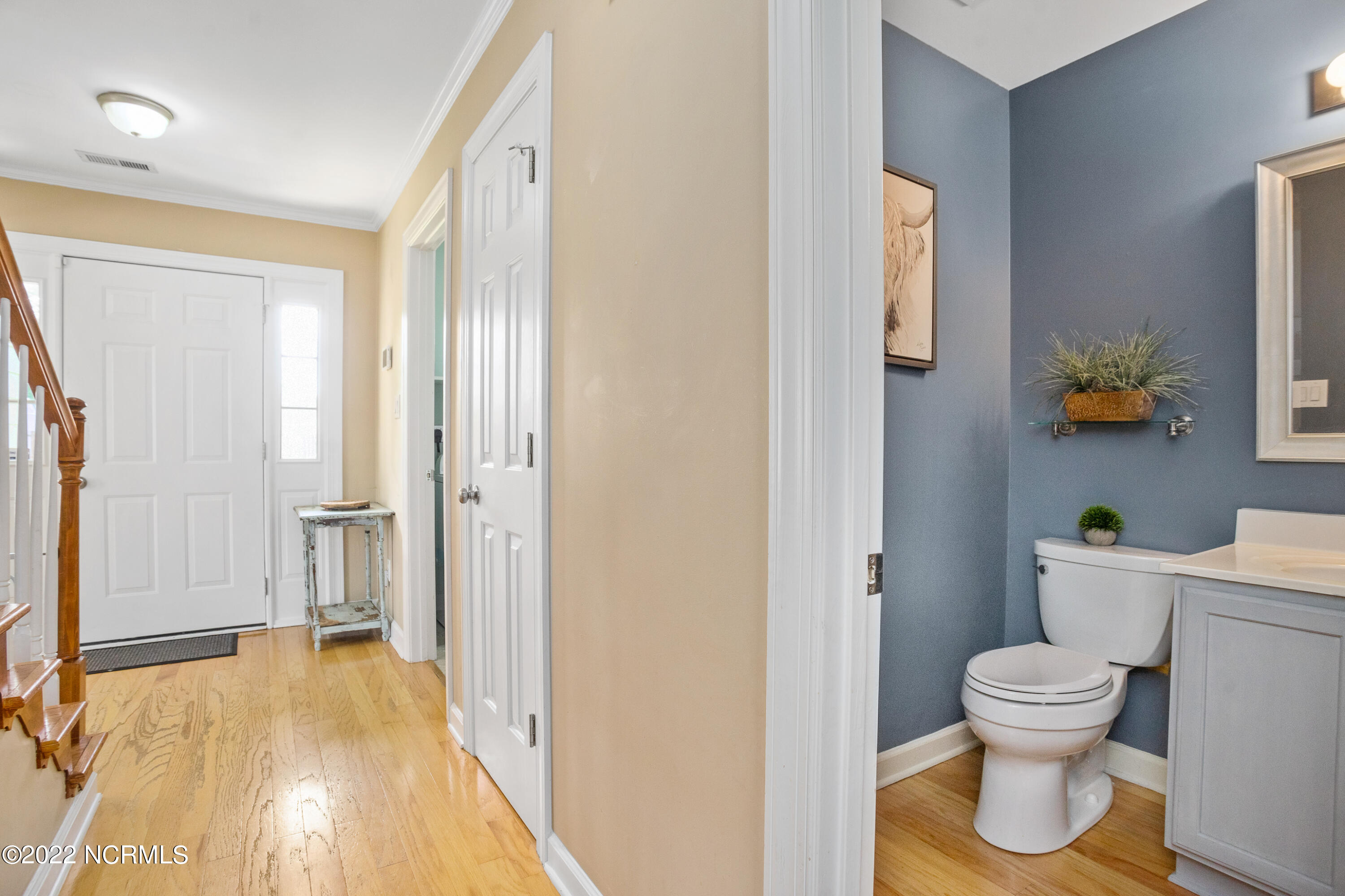 104 Bishops Gate Jacksonville, NC 28540 - Photo 7 of 40 104 Bishopsgate 16May2022_SB_07953