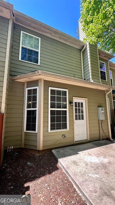 879 Langston Trace Stone Mountain, GA 30083 - Photo 15 of 16 a front view of a house