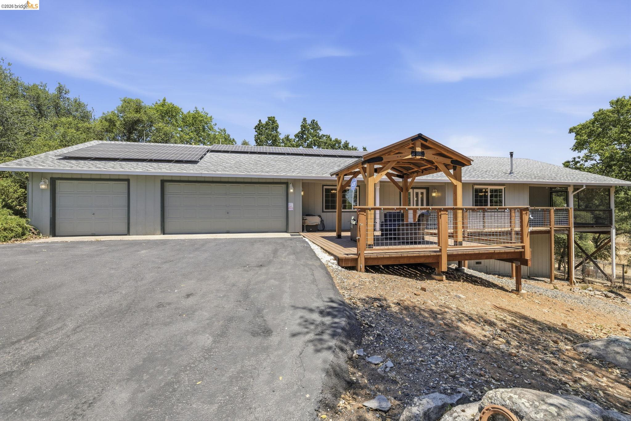 18223 Hershey Road East Tuolumne, CA 95379 - Photo 1 of 34