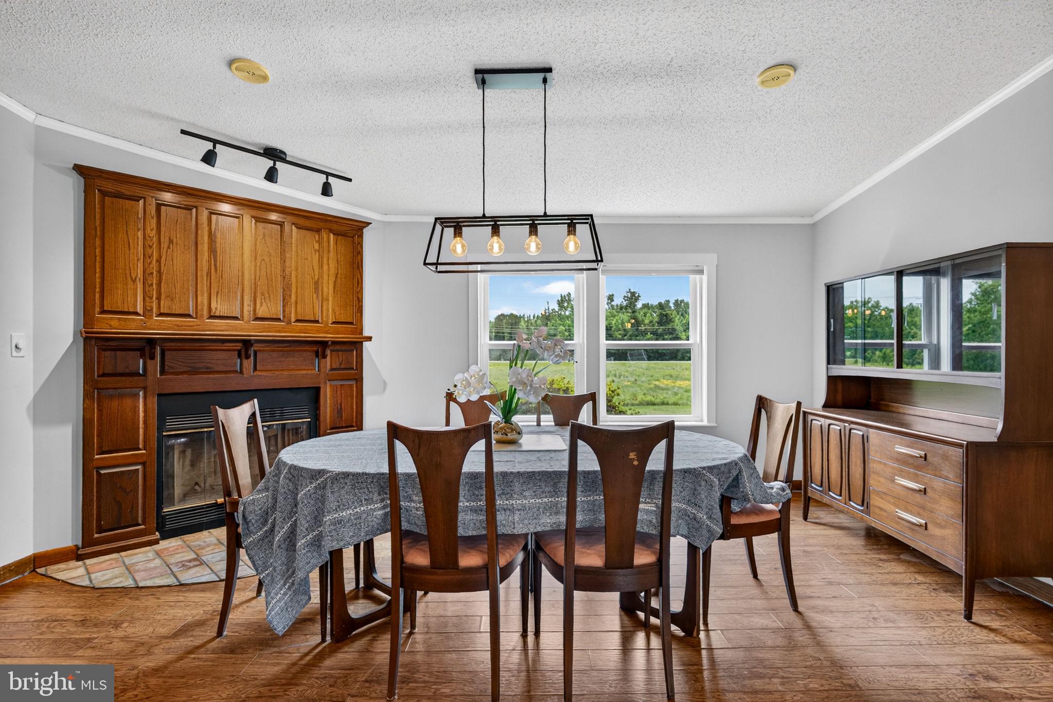 106 Quinton Alloway Road Salem, NJ 08079 - Photo 13 of 63 a view of a dining room with furniture window and outside view