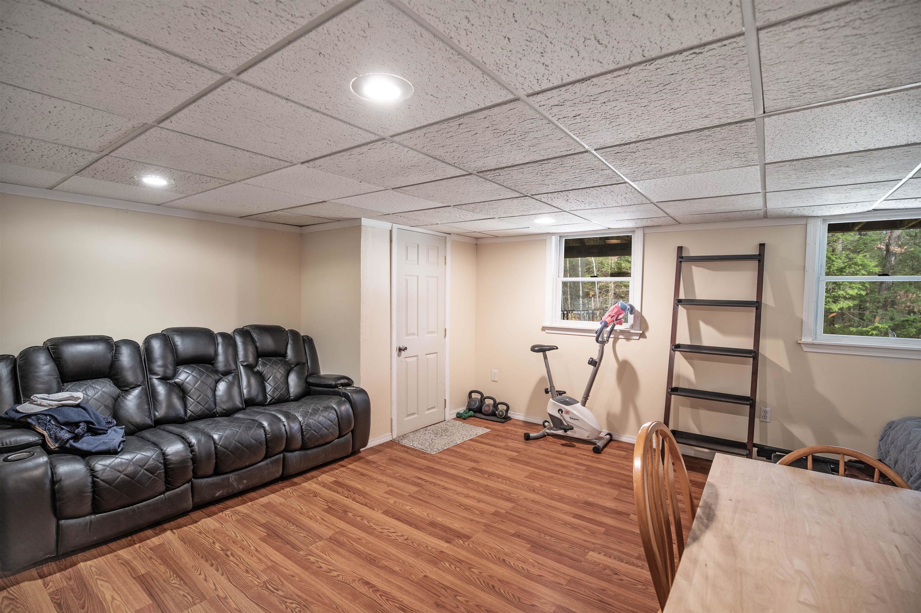 948 Center Road, Unit A Lyndeborough, NH 03082 - Photo 25 of 41