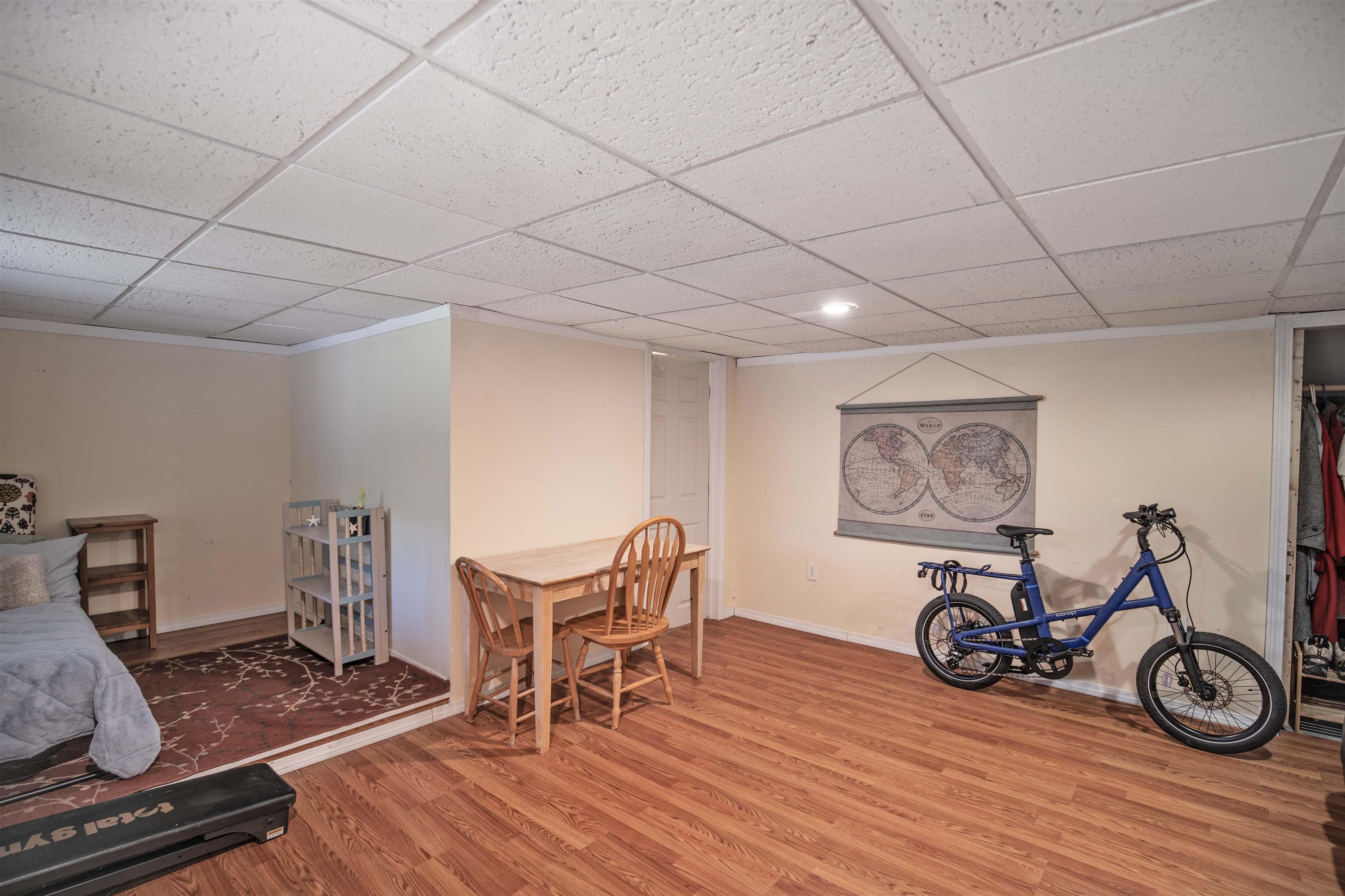 948 Center Road, Unit A Lyndeborough, NH 03082 - Photo 26 of 41