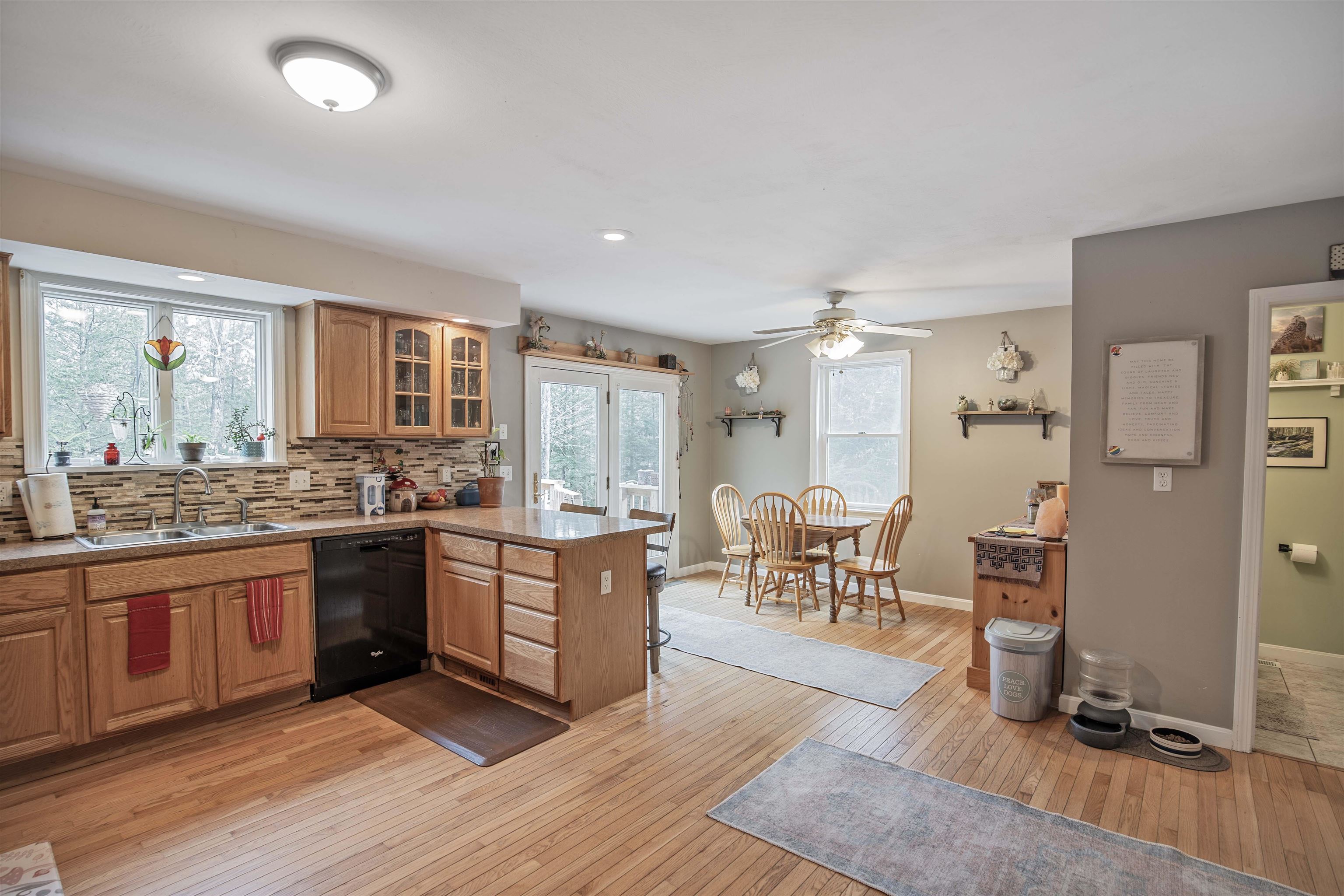 948 Center Road, Unit A Lyndeborough, NH 03082 - Photo 5 of 41