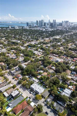 $13,500 | 416 Northwest 52nd Street, Unit 416, Miami, FL 33127