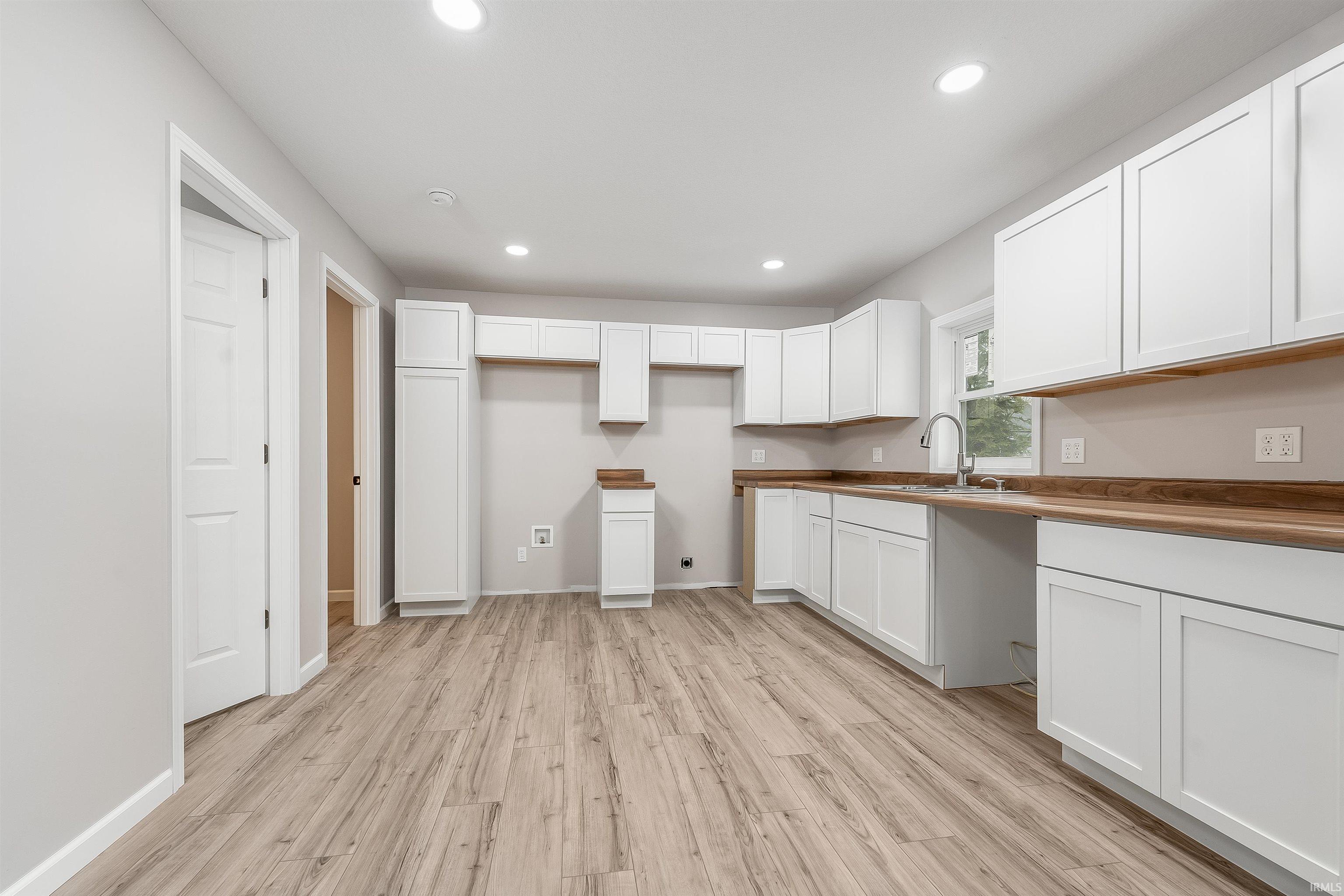 521 East Short Street Winchester, IN 47394 - Photo 12 of 28