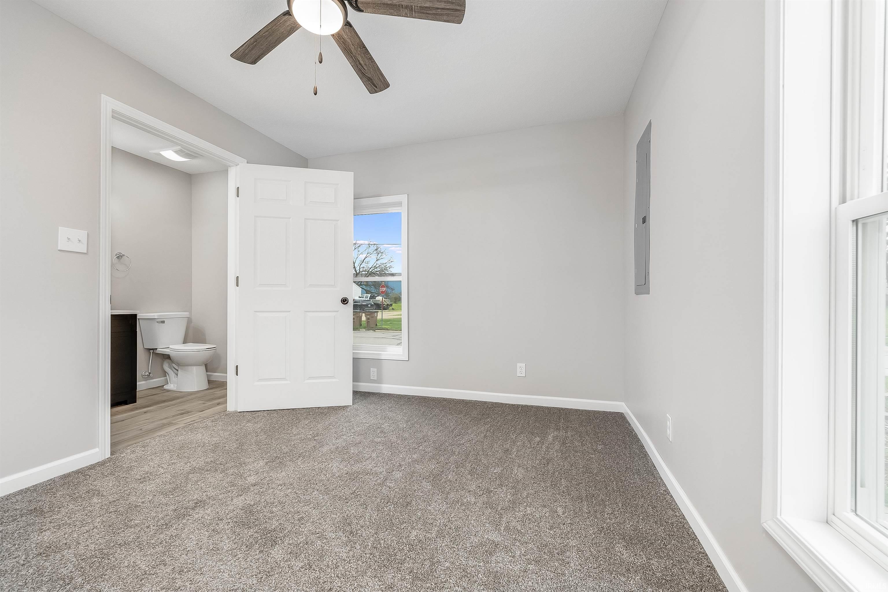 521 East Short Street Winchester, IN 47394 - Photo 18 of 28