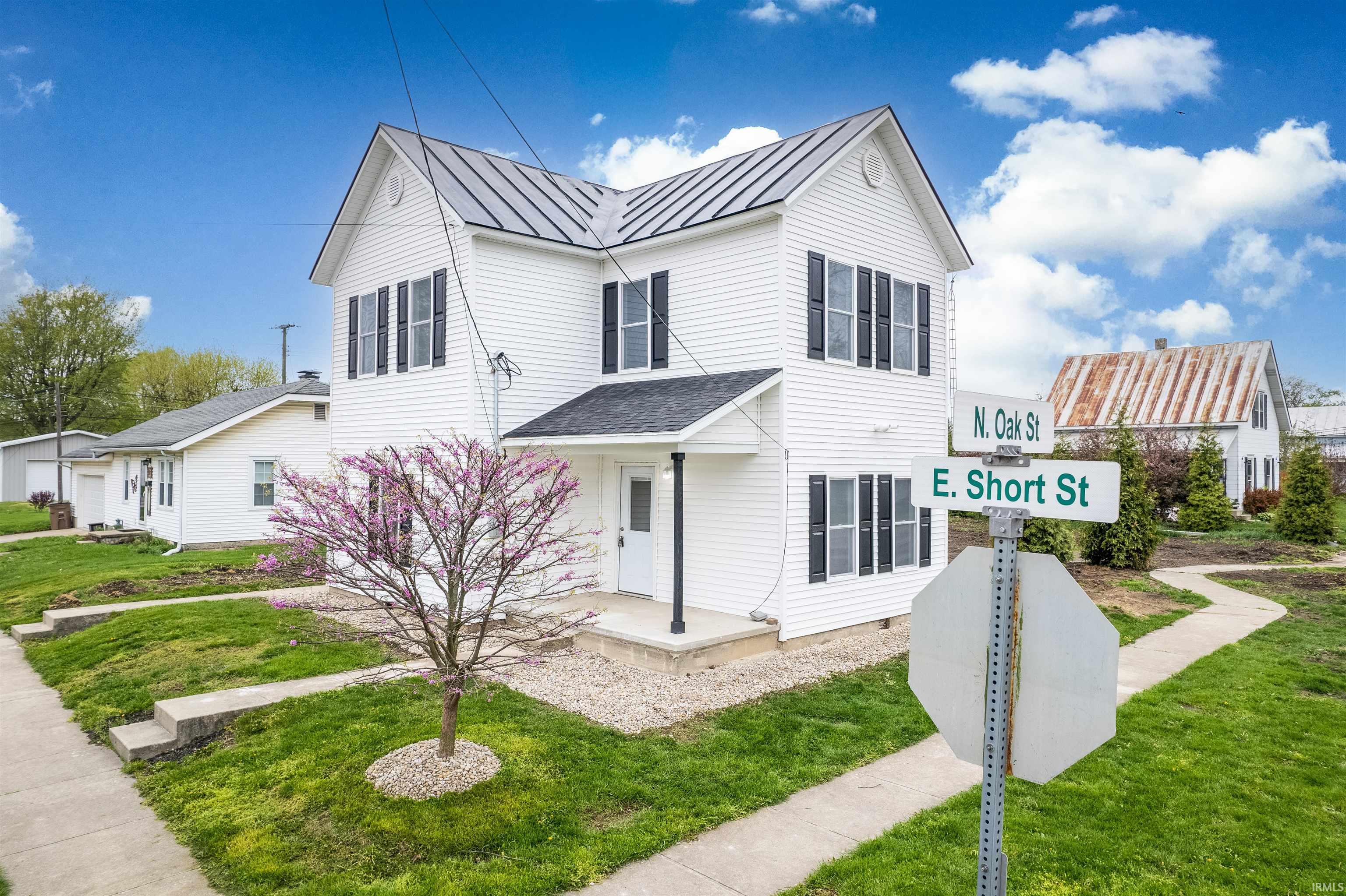 521 East Short Street Winchester, IN 47394 - Photo 3 of 28