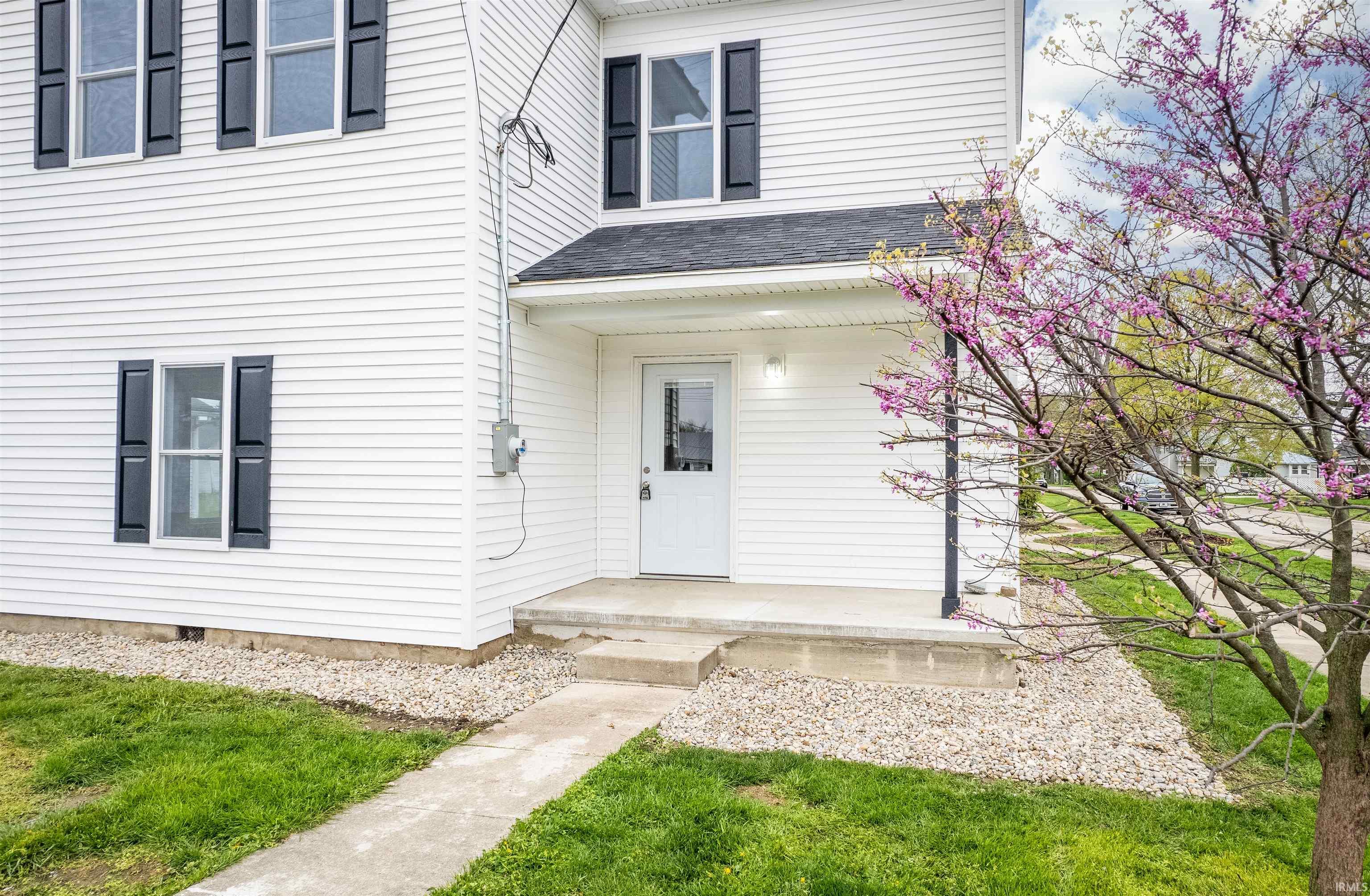 521 East Short Street Winchester, IN 47394 - Photo 4 of 28