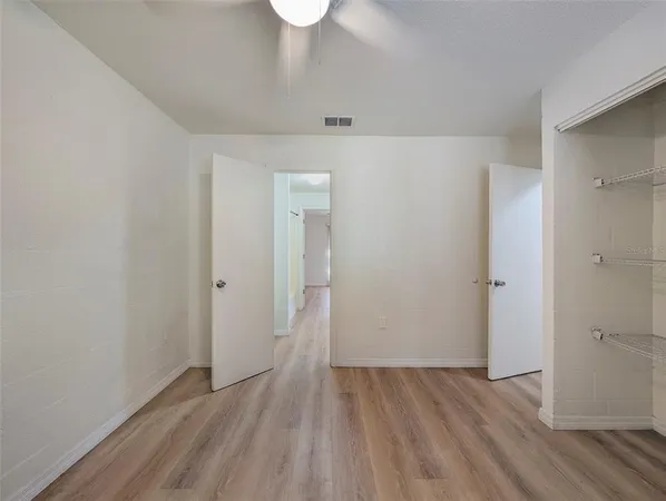$1,575 | 2422 11th Street West, Bradenton, FL 34205