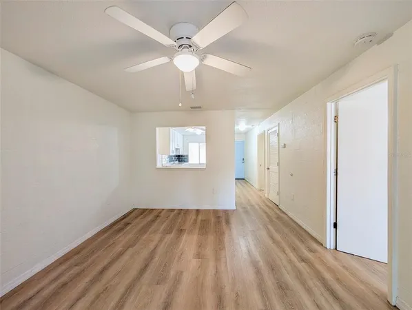 $1,575 | 2422 11th Street West, Bradenton, FL 34205