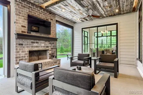 $1,450,000 | 3700 Nadler Road, Unit TBB), Wentzville, MO 63385