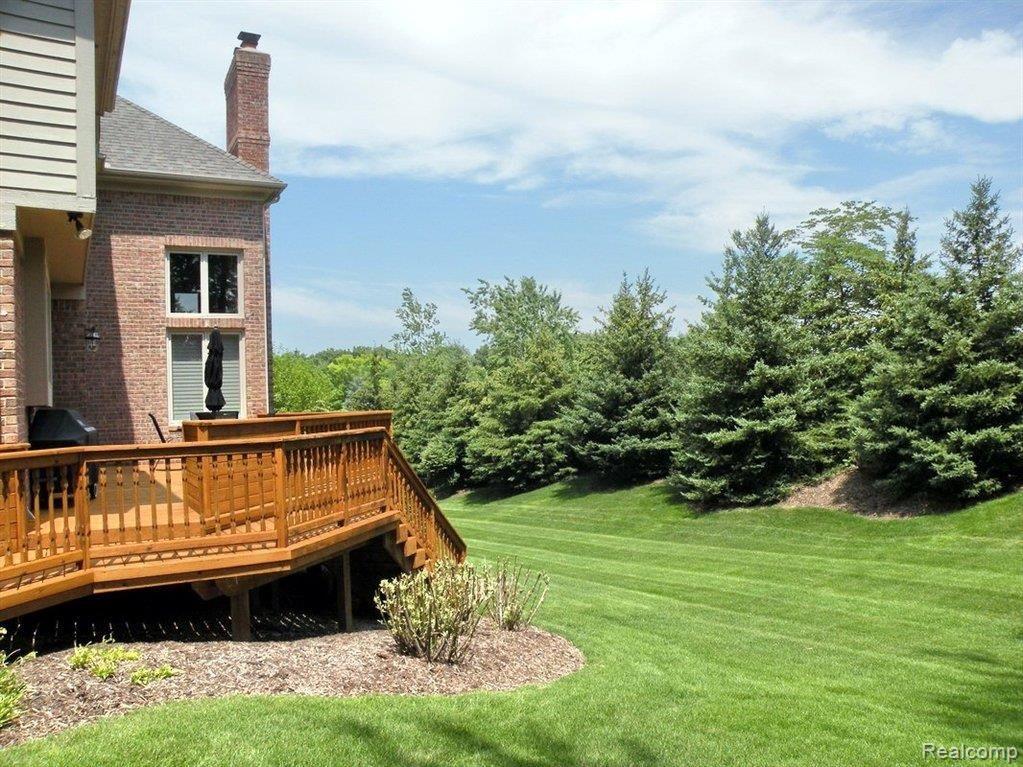 4737 Goodison Pl Drive Rochester, MI 48306 - Photo 23 of 25 Exterior
