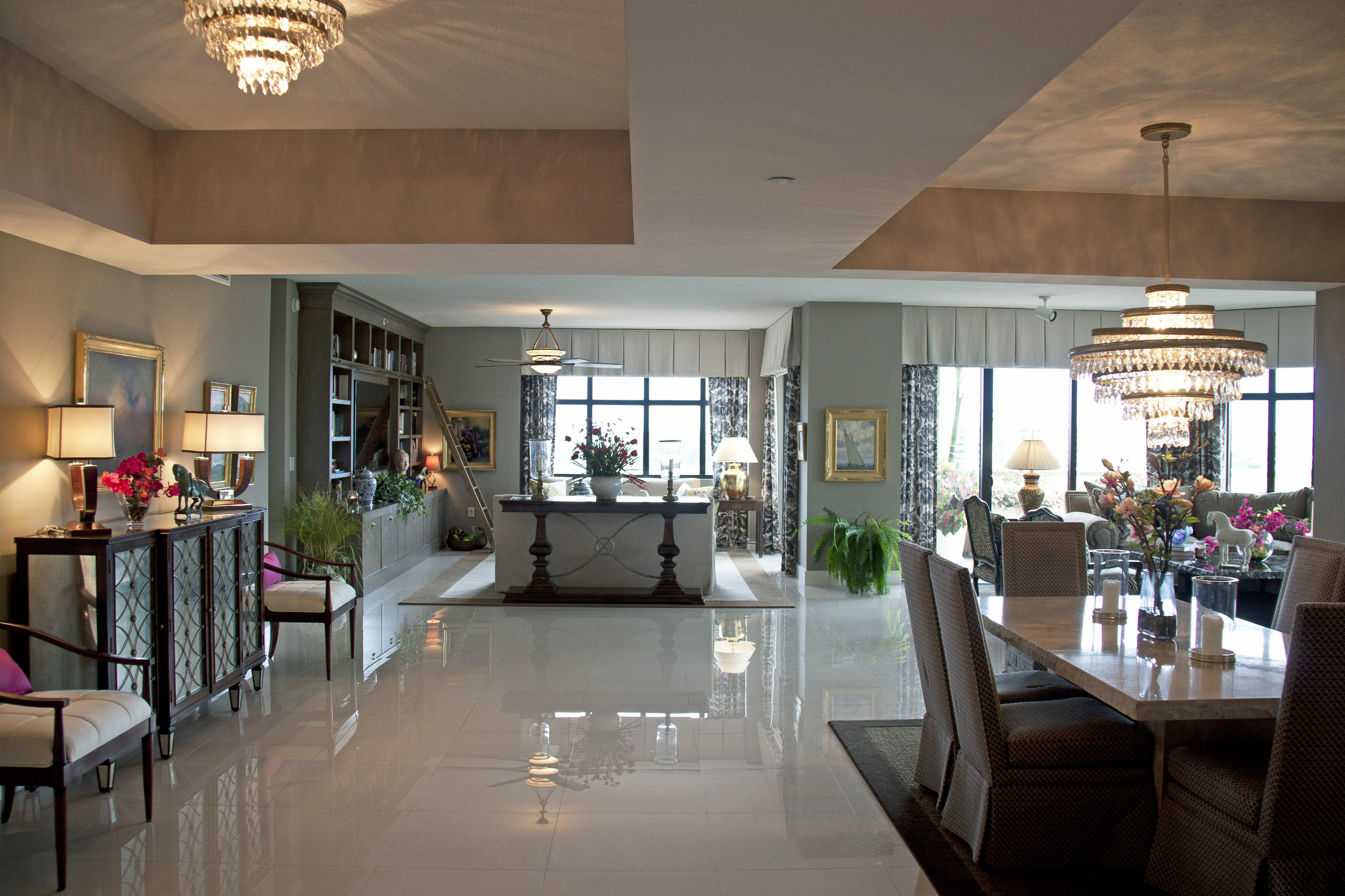 200 East Palmetto Park Road, Unit PH8 Boca Raton, FL 33432 - Photo 4 of 31 Buhle Living Room Family Room and Dinnin