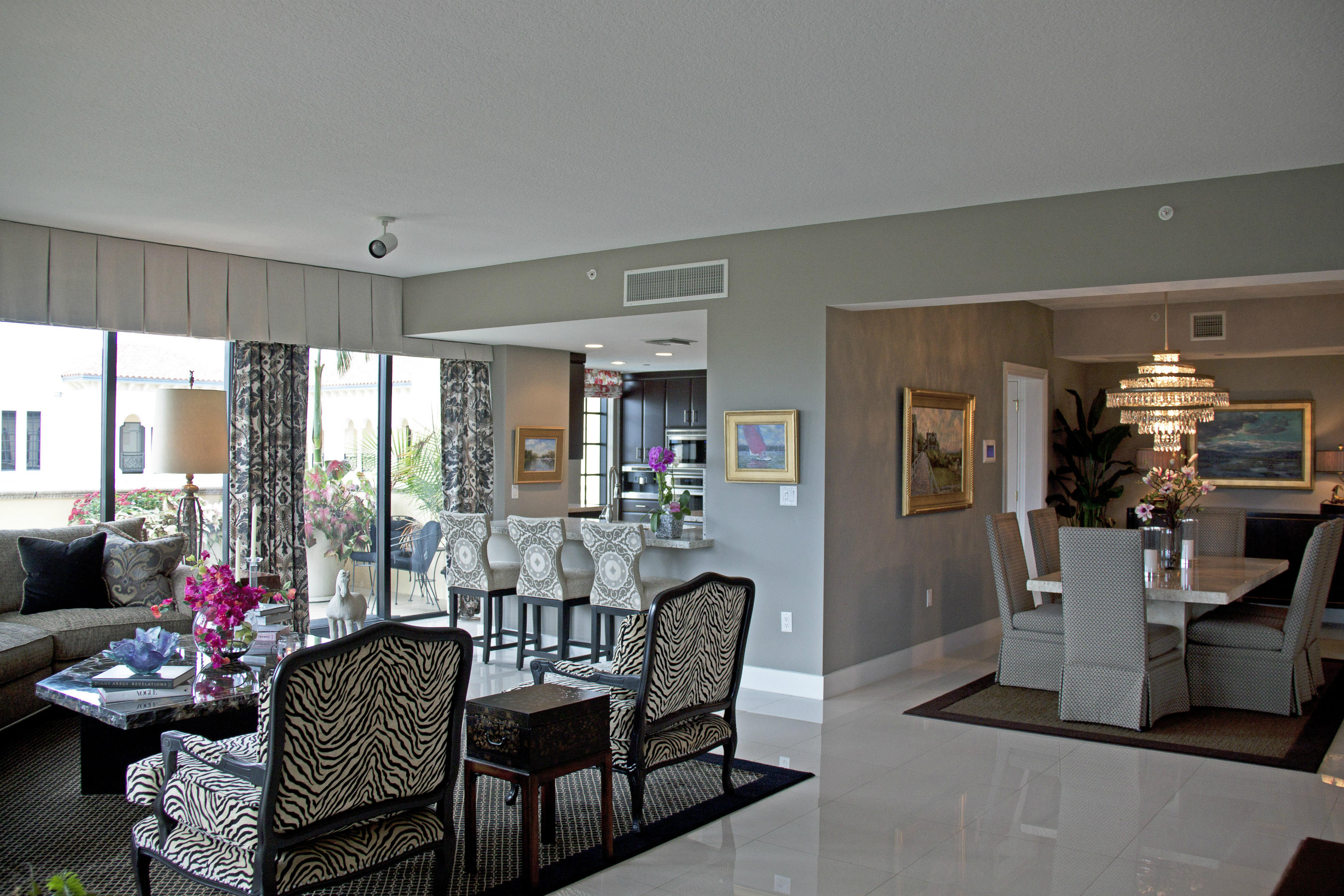 200 East Palmetto Park Road, Unit PH8 Boca Raton, FL 33432 - Photo 7 of 31 Buhle Living Room Kitchen Dinning Room