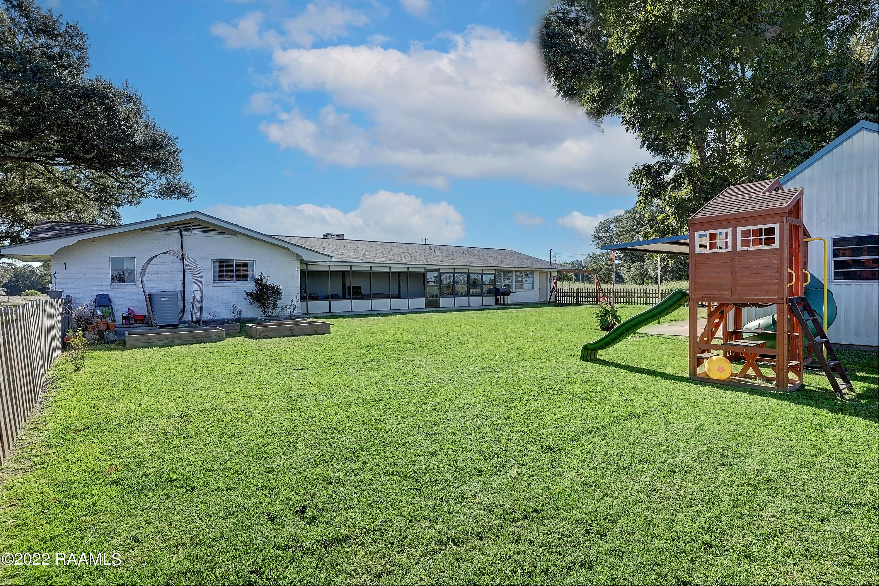 2712 South Fieldspan Road Duson, LA 70529 - Photo 6 of 31 A5006542-40F3-4FE9-96A7-9957EB98AF53
