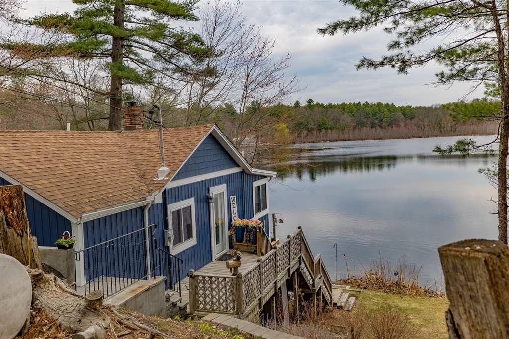 25 Whitney Pond Road Groton, MA 01450 - Photo 3 of 42