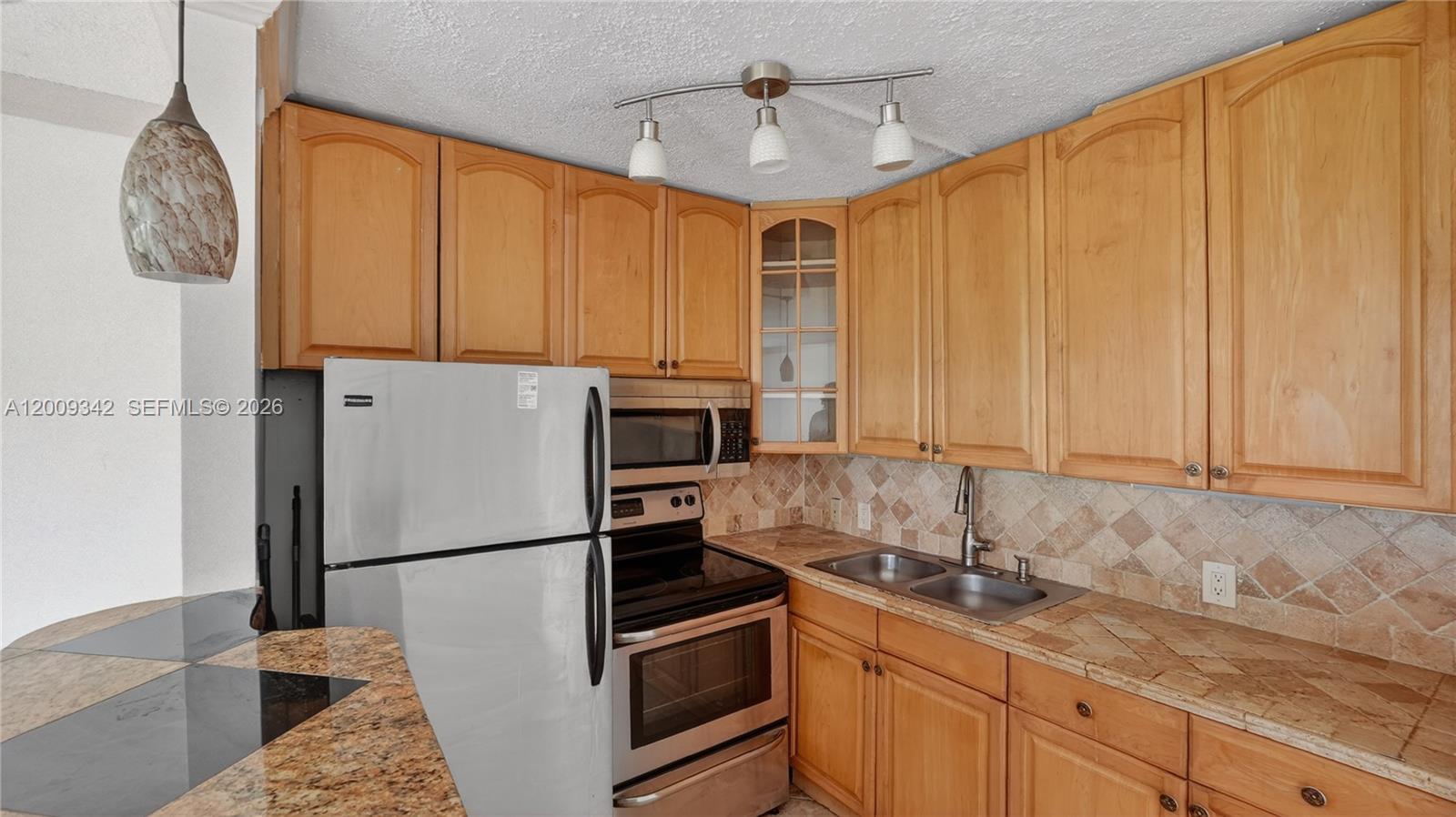 48 Mansfield B, Unit 48 Boca Raton, FL 33434 - Photo 8 of 21