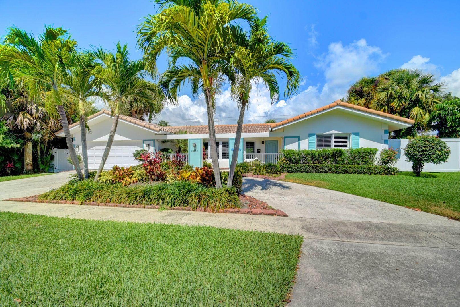 221 Southwest 8th Terrace Boca Raton, FL 33486 - Photo 1 of 34 01_virtuals1 (1)