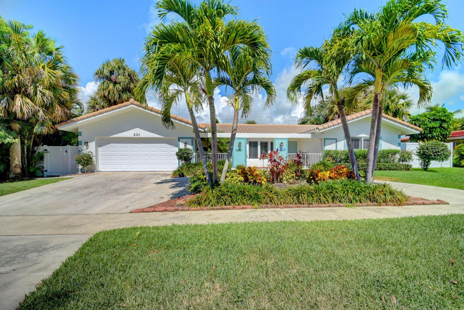 221 Southwest 8th Terrace Boca Raton, FL 33486 - Photo 3 of 34 03_virtuals1 (3)
